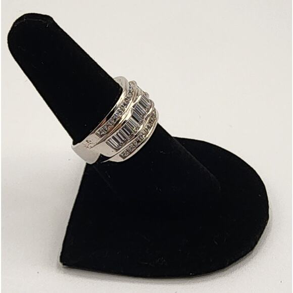 Vintage Sterling Silver CZ Band Ring Baguette & Square Cut Channel Set Size 8.5 - Picture 3 of 9